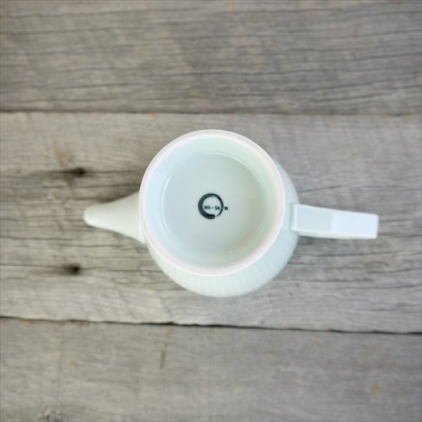 画像9: 有田焼/伊万里陶芸/WA・SA・BI 和茶美-しのぎティーポット/青磁/Φ8.5X17X14.5 (9)