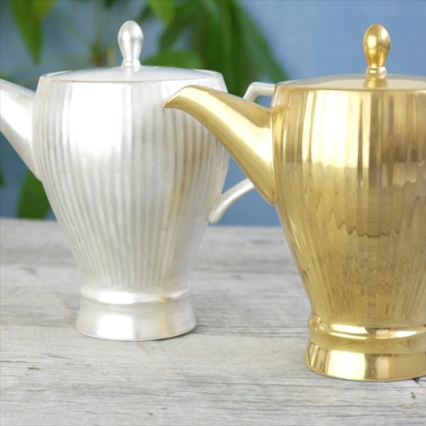 画像9: 有田焼/伊万里陶芸/WA・SA・BI 和茶美-しのぎティーポット/銀/Φ8.5X17X14.5 (9)