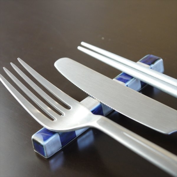 画像3: 有田焼/福珠窯/カトラリーレスト（大）/染付銀彩市松/10.8cm (3)