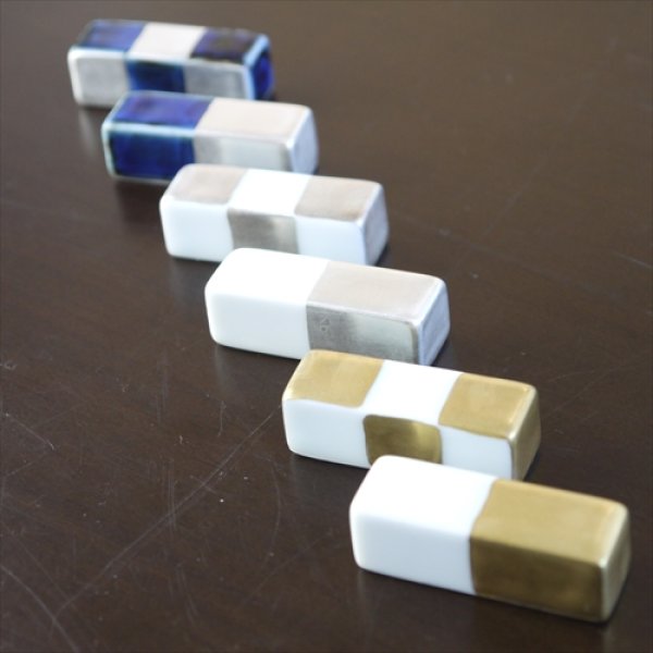 画像8: 有田焼/福珠窯/カトラリーレスト（小）/白磁金彩市松/3.6cm (8)