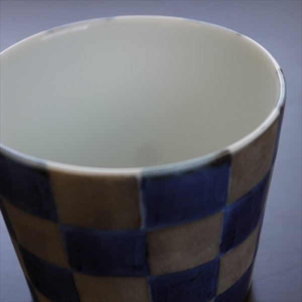 画像8: 有田焼/福珠窯/銀彩染付/フリーカップ市松/Φ7 X H5.5 (8)