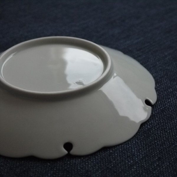 画像8: 有田焼/草山窯/雪輪5寸銘々皿　花唐草/Φ15 (8)