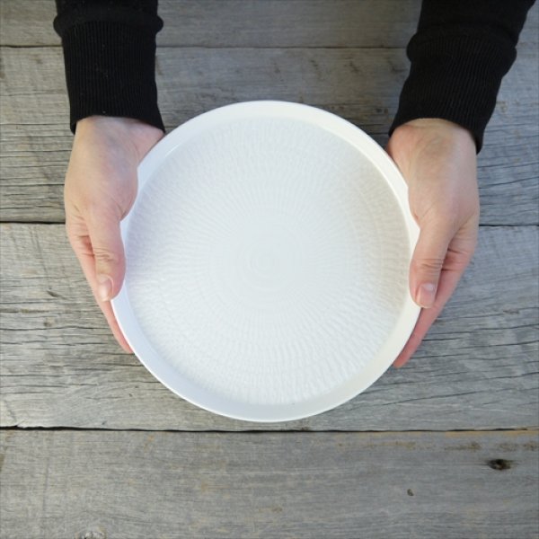 画像18: 波佐見焼/一真窯/白磁飛カンナ21cm丸プレート/白/Φ21 (18)