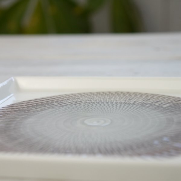 画像5: 波佐見焼/一真窯/色染カンナスクエア皿（中）/ネズ/13.5x13.5 (5)