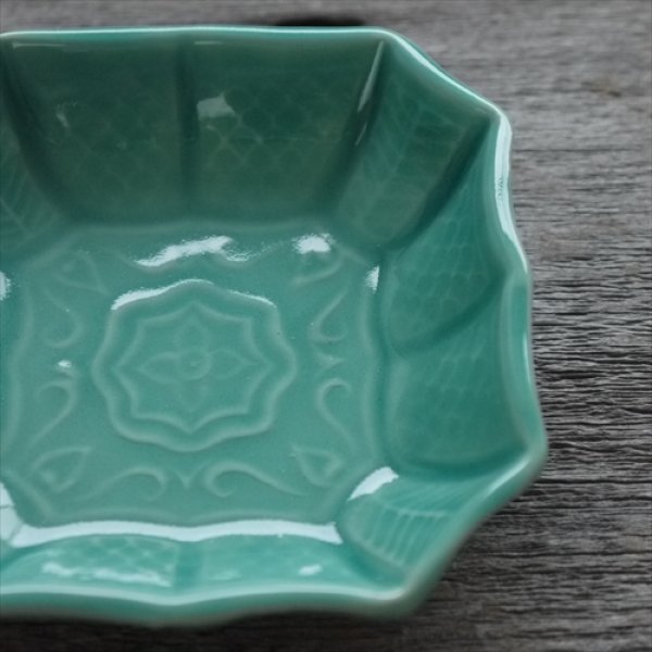 画像4: 京焼/黒川正樹/蒼釉角豆皿/縦9.5　横10 X H2.5 (4)