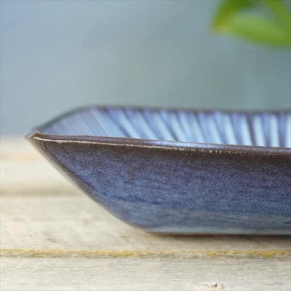 画像3: 萩焼/松光山栄光/青萩釉/しのぎ角鉢/24x24 X H4.5 (3)