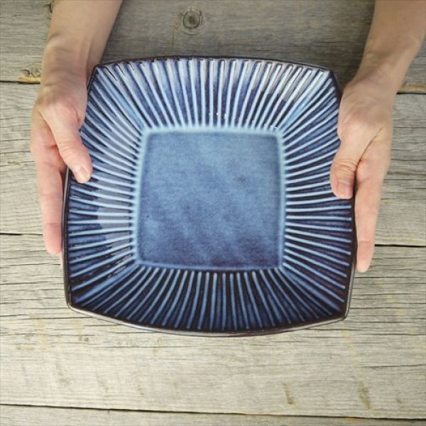 画像9: 萩焼/松光山栄光/青萩釉/しのぎ角鉢/24x24 X H4.5 (9)