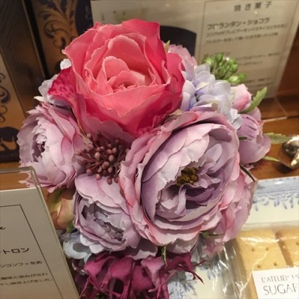 画像4: 【バーレイ展示品】テーブルアクセサリー/La Fraise（ラ・フレーズ）/15cm（ブーケ中サイズ） (4)