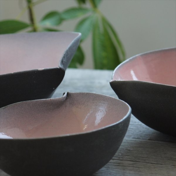 画像13: 藤野/野村亮/片口桃色大鉢/Φ24 X H9.5 (13)