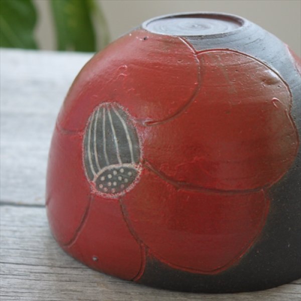 画像9: 藤野/野村亮/椿深鉢/Φ14.5 X H11 (9)