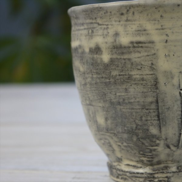 画像3: 益子焼/知床窯/湯呑み/黒粉引き/Φ8.5 X 9 (3)