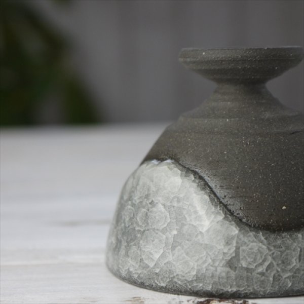 画像8: 瀬戸焼/柳本美帆/氷裂貫入　高台杯/ホワイト/Φ7.5 (8)