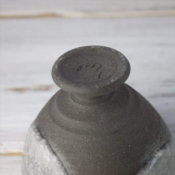 画像9: 瀬戸焼/柳本美帆/氷裂貫入　高台杯/ホワイト/Φ7.5 (9)