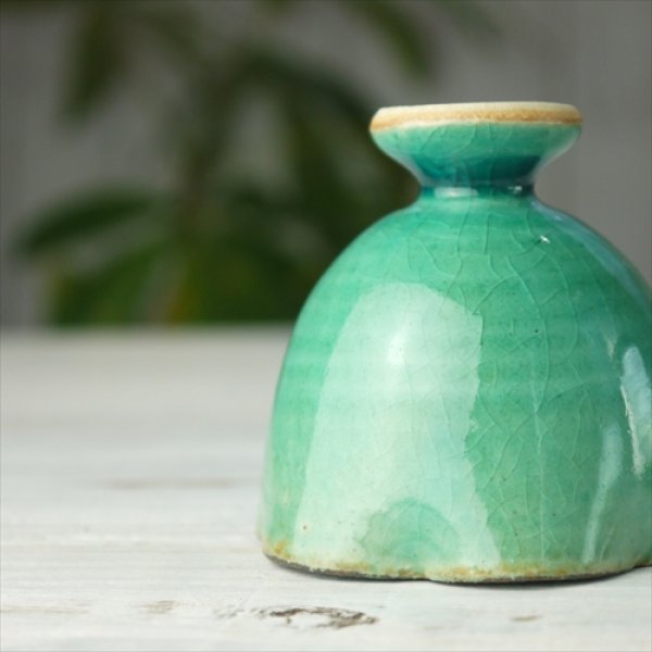 画像8: 瀬戸焼/柳本美帆/碧釉　輪花高台杯　（花びら6タイプ）/ブルー/Φ7 (8)