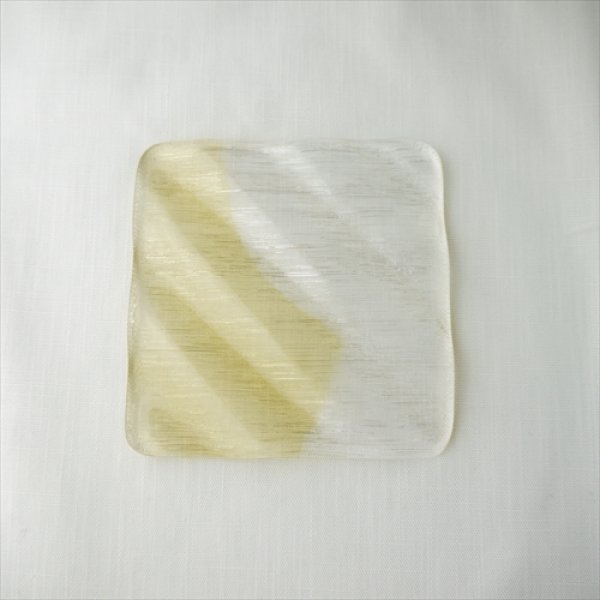 画像2: 富山ガラス/吉田薫/綾波小皿/イエロー/12.5x12.5 (2)