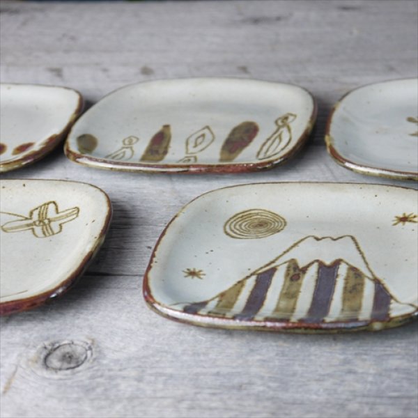 画像10: 伊藤瞳/角皿S/豆/13.5x13.5 X H1 (10)