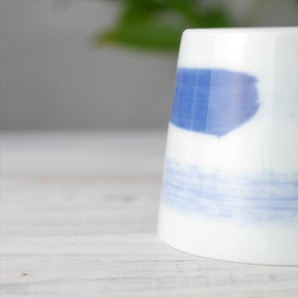 画像8: 有田焼/渓山窯/ARKZ-001001001/染付呉須刷毛そば猪口/Φ7.7 X H6.2 (8)