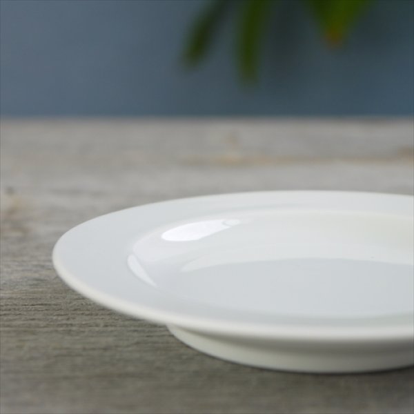 画像3: 波佐見焼/丹心窯/白磁　TプレートSS/Φ10.5 X H1.6 (3)