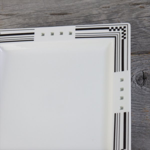 画像2: 波佐見焼/丹心窯/水晶ヒルハウス　スクエアプレートＭ/黒・グレー/20 X 20 X H2.2 (2)