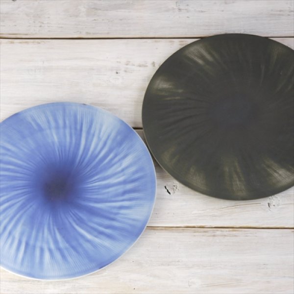 画像6: 有田焼/李荘窯/APB ブラックホール 26cm捻りプレート/青/Φ26 X H1cm (6)