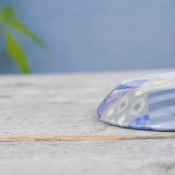 画像6: 有田焼/艸窯（そうがま）/彩磁練上 中皿 パッチワーク続穣/Φ14 X H2 (6)