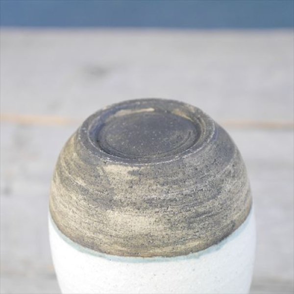 画像8: 益子焼/根古屋製陶/徳利/白×黒/Φ7 X H11 (8)