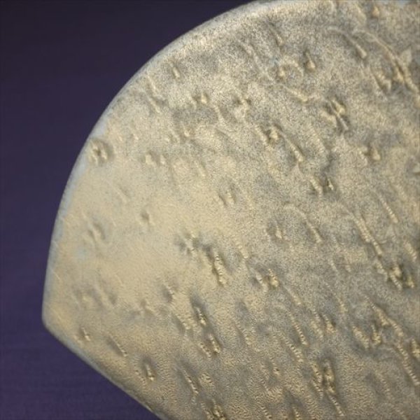 画像4: 滋賀県/ワカヤキモノ/CLAY PAPER F（FAN）/ゴールド/23x16 X H0.4 (4)