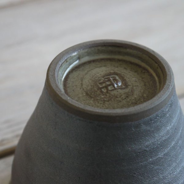 画像8: 陶じゃみん/黒そば猪口  Φ10 X H8.0 (8)