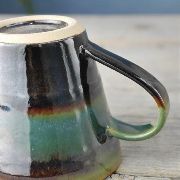 画像7: 益子焼/浅野秋児/バイカラーコーヒーカップ/緑　黒/約9.5×Ｈ約8.4 (7)