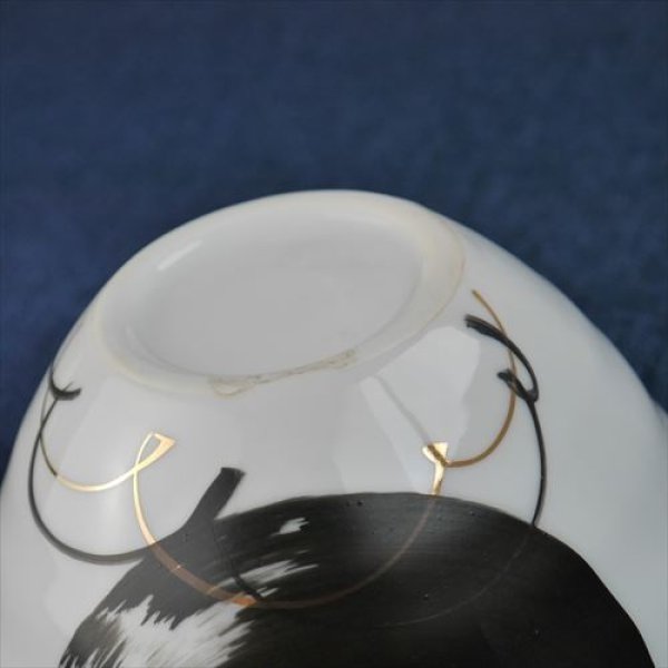 画像12: 伊万里焼/瀬兵窯/黒刷毛目変形4寸鉢/黒/13×13×7 (12)