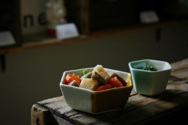 画像4: 愛知 / m.m.d. / 中鉢 / ルリ / 瀬戸焼 (4)