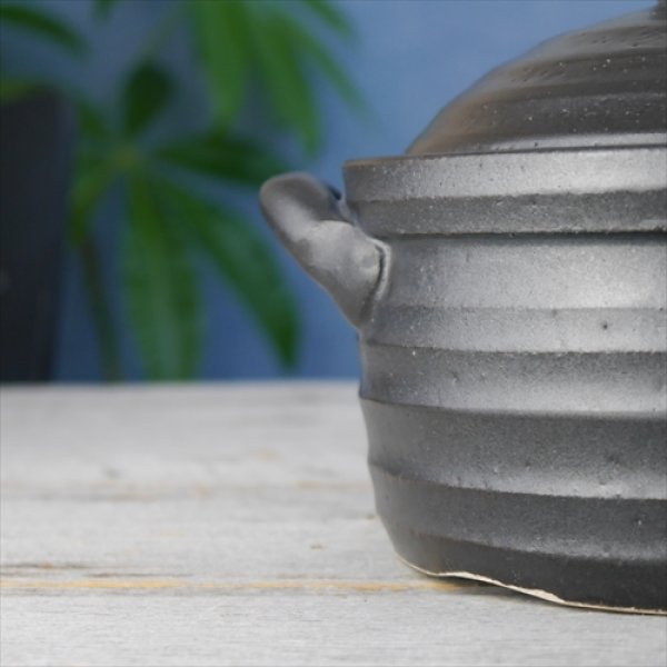 画像4: 三重/四日市萬古焼/千陶千賀陶器/萬古焼IHマルチ炊飯土鍋(2合)/黒/Φ19 X H13.5 (4)