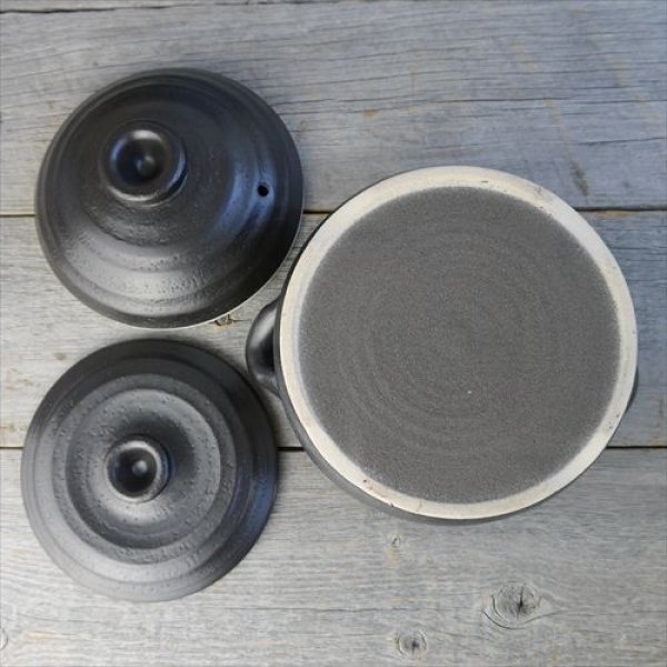 画像10: 三重/四日市萬古焼/千陶千賀陶器/萬古焼IHマルチ炊飯土鍋(2合)/黒/Φ19 X H13.5 (10)