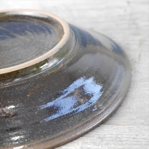 画像7: 沖縄/やちむん/陶眞窯/7寸皿/ゴス白いっちん/Φ22 X H4 (7)