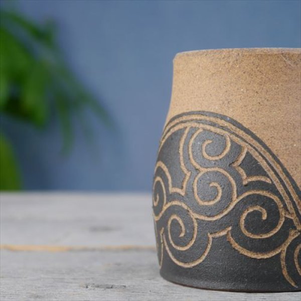 画像8: 沖縄/やちむん/てぃぬひら工房/マグカップ/Φ7.5 X H9 (8)