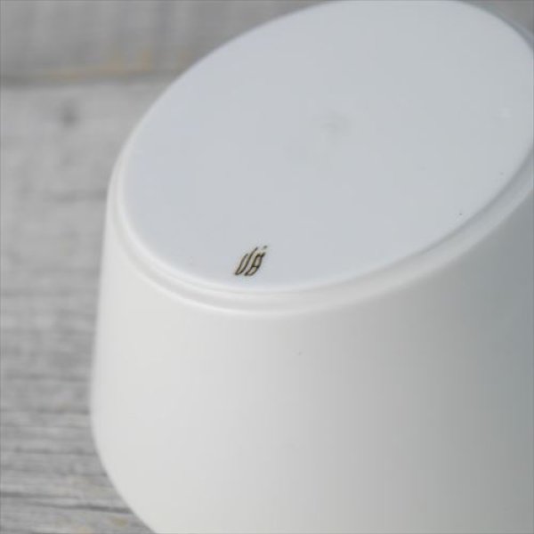 画像10: 有田焼/伯父山窯/モルソーシリーズ/フルーツボウル/ホワイト／ダーク/Φ11.3 X H4.4 (10)